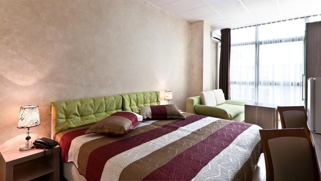 Green Center Gili Gostivar Room photo
