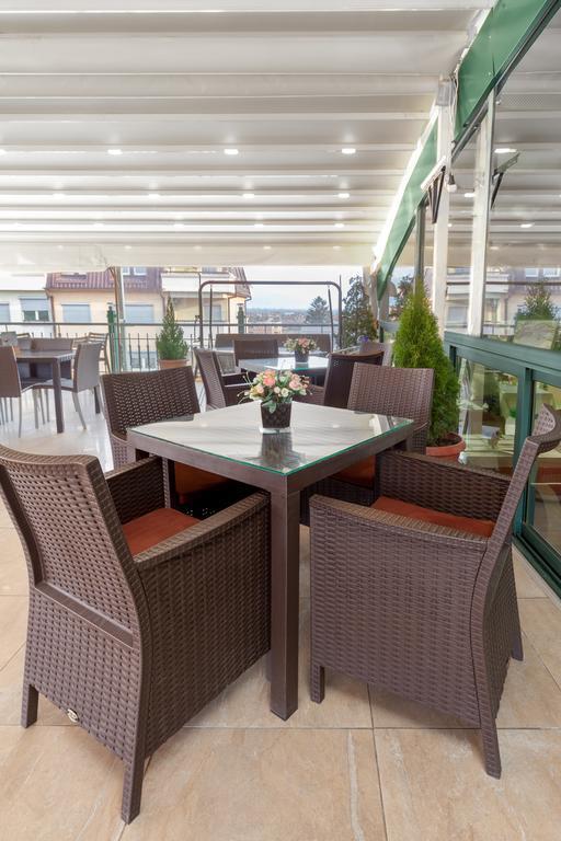 Green Center Gili Gostivar Exterior photo